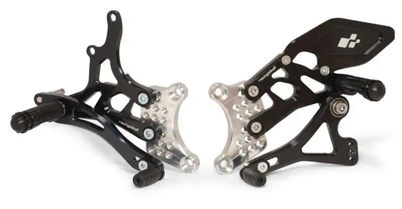 Pedane arretrate Racingbike per Kawasaki ZX-4RR 24-25 con poggiapiede fisso colore nero