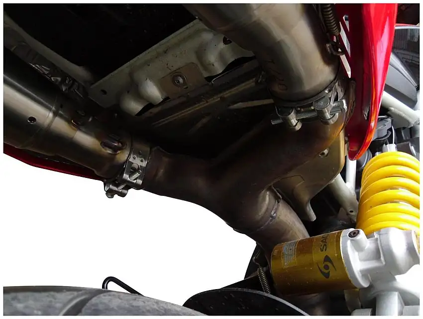 Terminali di scarico GPR furore evo4 nero omologato con catalizzatore per Aprilia Dorsoduro 1200 11-16 (coppia)