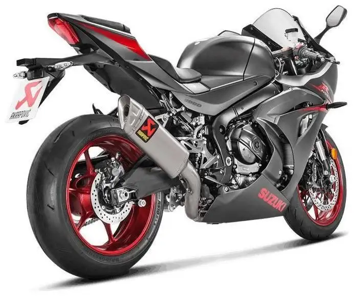 Scarico completo Akrapovic Evolution non omologato con collettori in titanio e terminale in titanio per Suzuki GSX-R 1000 17-25