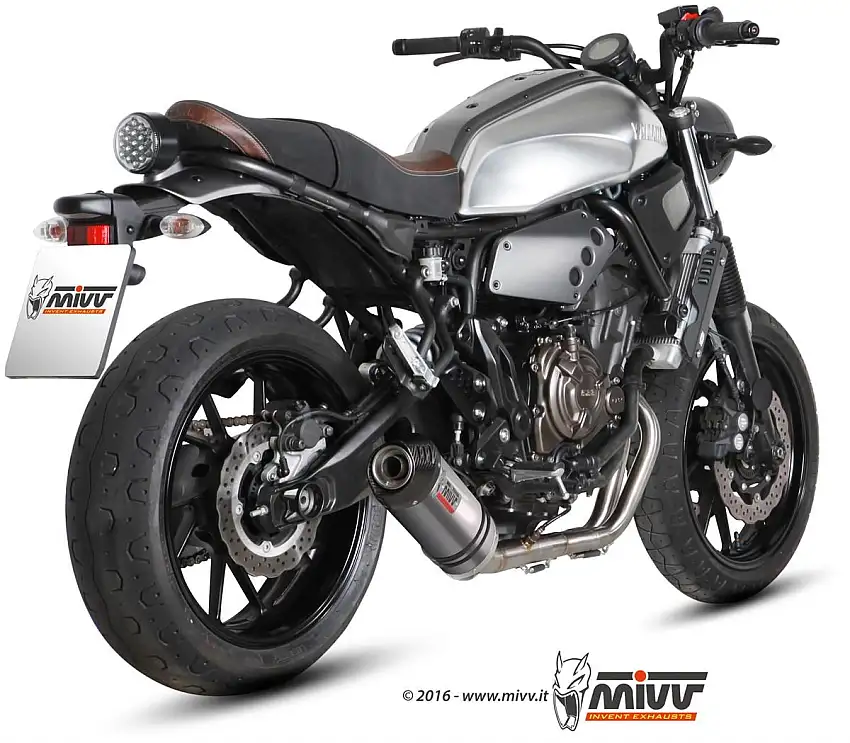Scarico completo Mivv OVAL omologato titanio con fondello in carbonio per Yamaha XSR 700 16-20
