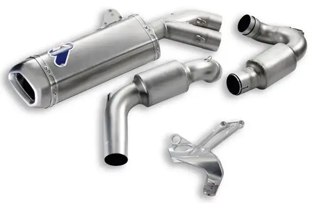 Scarico completo Termignoni non omologato con collettori in acciaio inox e terminale in titanio per Ducati Multistrada 1200 15-17