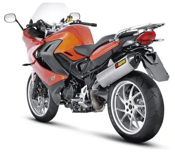 Terminale di scarico Akrapovic omologato in titanio con fondello in carbonio per BMW F 800 GT 13-16