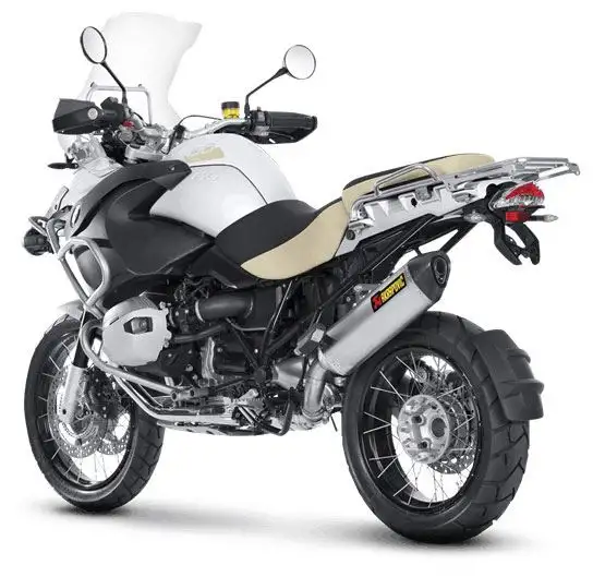 Terminale di scarico Akrapovic omologato in titanio con fondello in carbonio per BMW R 1200 GS 10-12