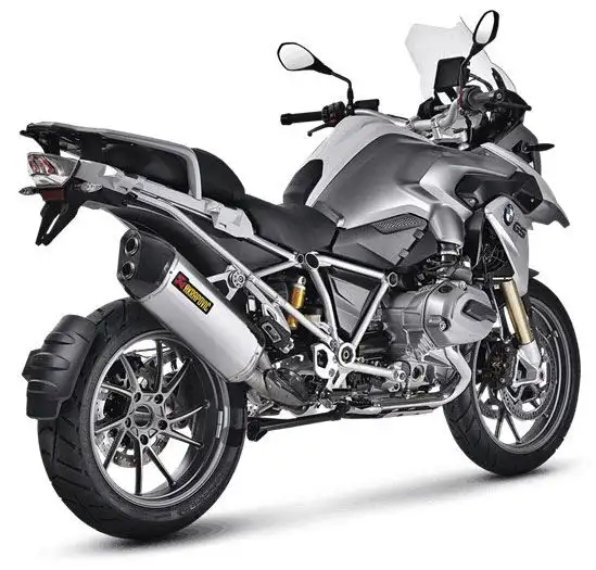 Terminale di scarico Akrapovic omologato in titanio con fondello in carbonio per BMW R 1200 GS Adventure 14-16