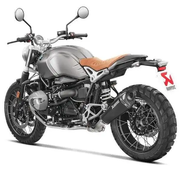 Terminale di scarico Akrapovic omologato in titanio foderato nero con fondello in carbonio per BMW R nine T Scrambler 17-22