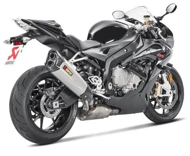 Terminale di scarico Akrapovic omologato Euro 4 in titanio con fondello in carbonio per BMW S 1000 RR 17-18