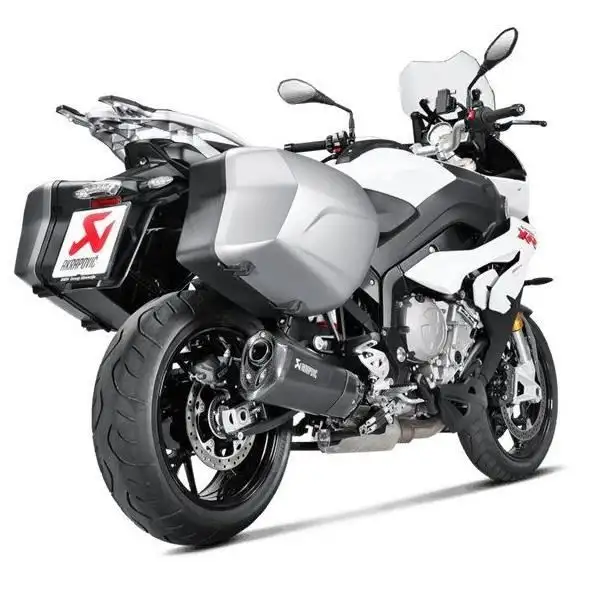 Terminale di scarico Akrapovic omologato in titanio con fodero nero per BMW S 1000 XR 15-19