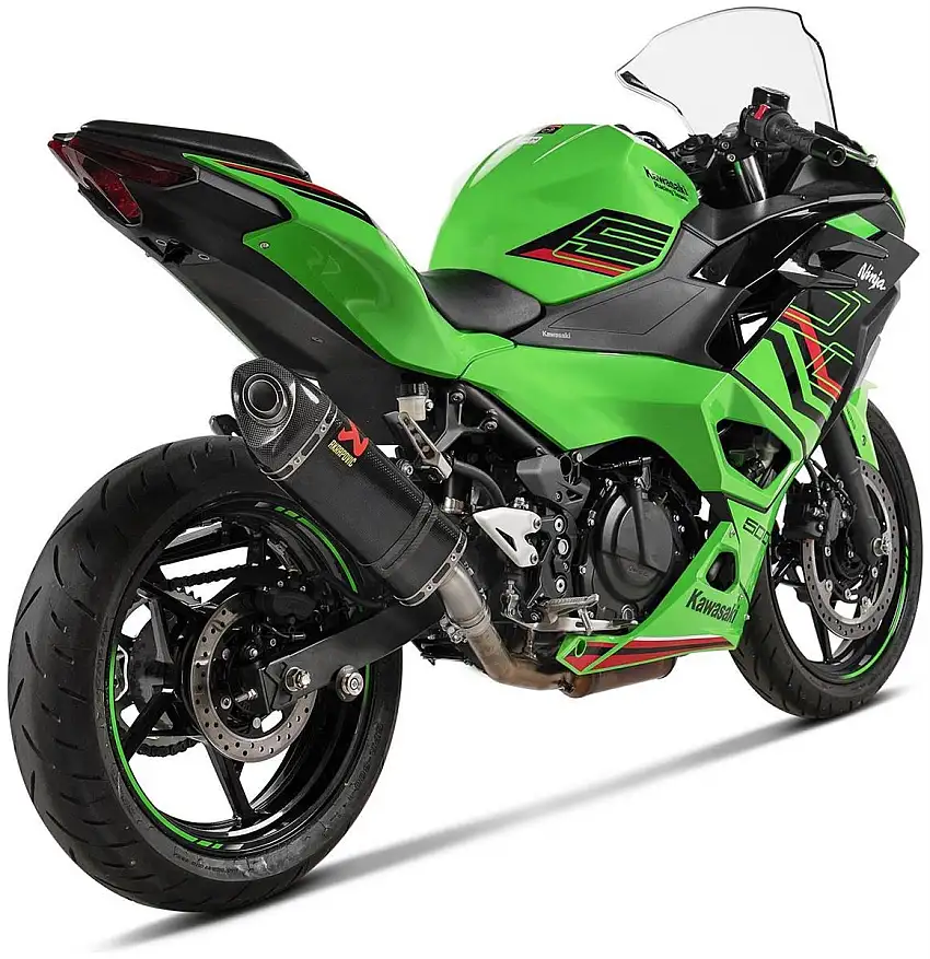 Terminale di scarico Akrapovic non omologato in carbonio per Kawasaki Ninja 500 24-25
