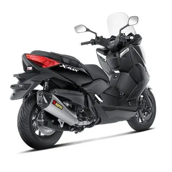 Terminale di scarico Akrapovic omologato in acciaio con fondello in carbonio per MBK Evolis 400 13-15