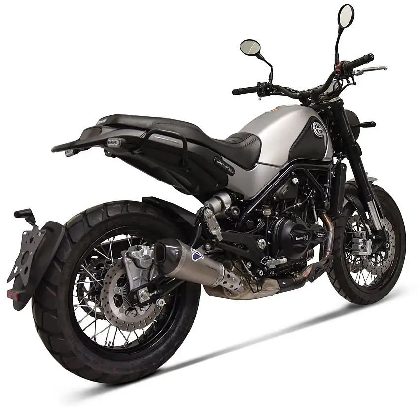 Terminale di scarico Termignoni non omologato in titanio con fondello in carbonio per Benelli Leoncino 500 18-20
