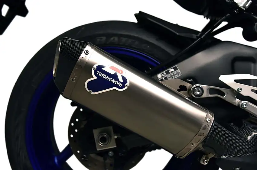 Terminale di scarico Termignoni omologato in titanio CuNb con fondello in carbonio per Yamaha MT-10 16-20