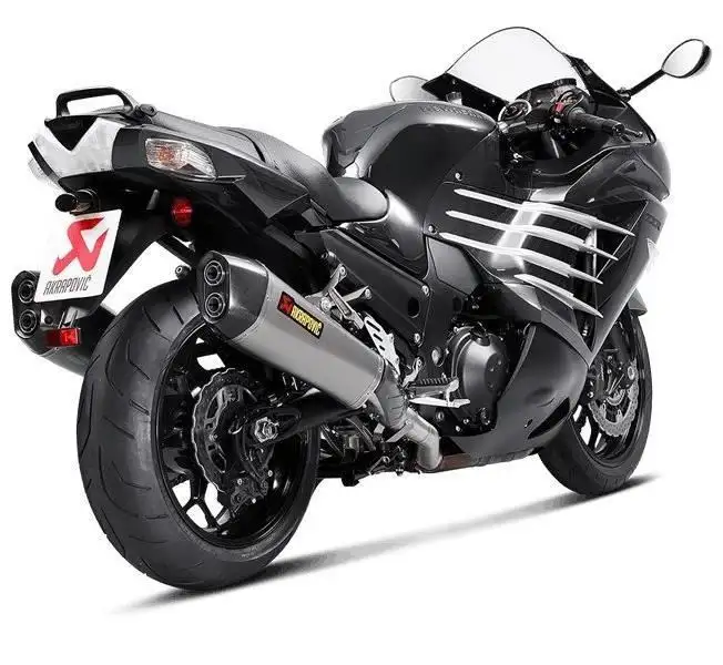 Terminali di scarico Akrapovic omologati in titanio con fondello in carbonio per Kawasaki ZZR 1400 12-20