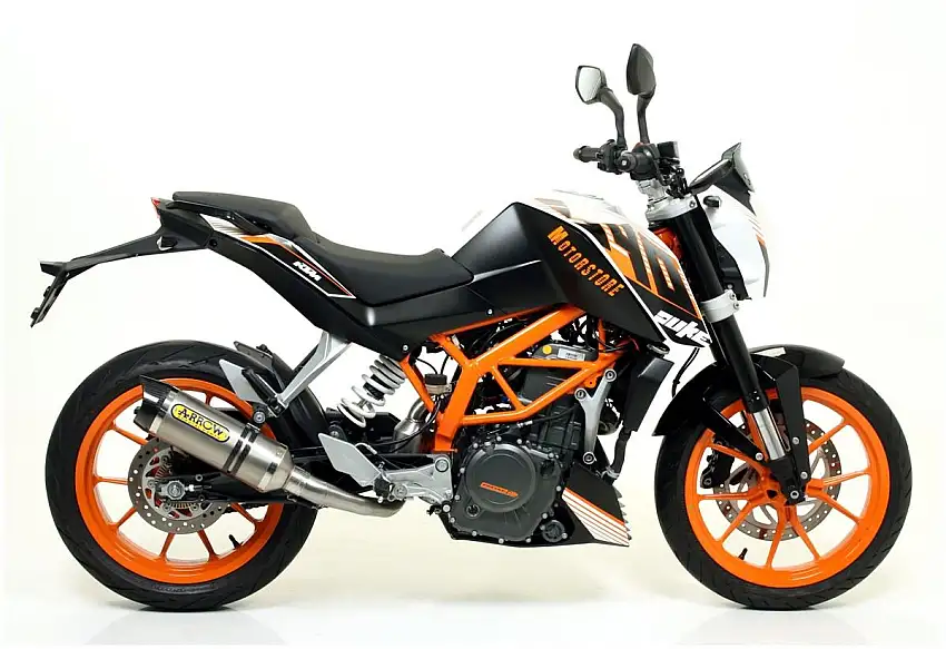 Terminale di scarico Arrow Thunder Titanio con fondello carby omologato per KTM 390 RC 15-16