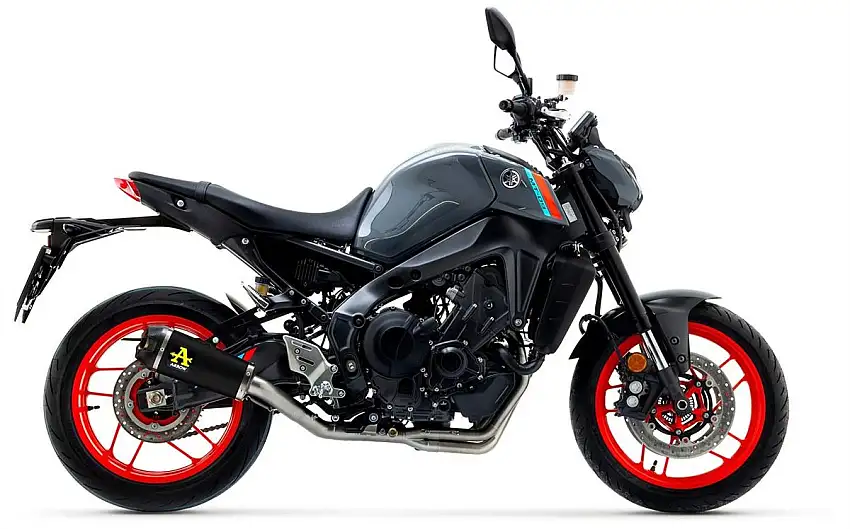 Terminale di scarico Arrow Works nichrom Dark con fondello carby omologato per Yamaha MT-09 21-23